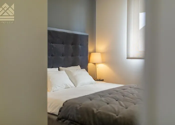 Grand View Apartman *